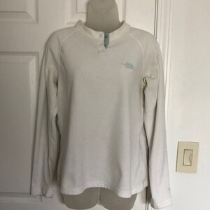The North Face Winter Warm Essential Mock-Snap Closure Sweatshirt White Size L